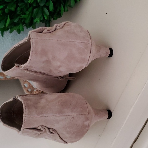 Bella-Vita Suede Leather Ankle Bootie - Picture 4 of 9